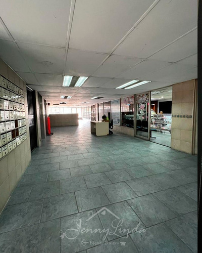 Imagen 11 de 13 de Venta Consultorio Odontológico En Torre Del Centro Maracay Aragua 0414-444.72.13