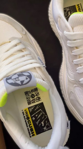 Tênis Vans Ultrarange Vr3 Neo True White