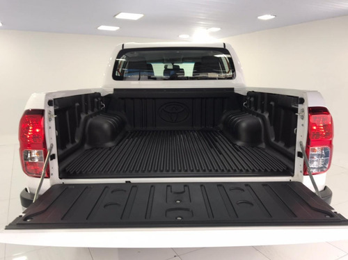Imagem 5 de 14 de Toyota Hilux Cd Srv 4x4