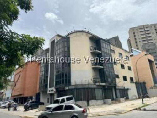 #25-22971 Icónico Edificio En Bello Monte