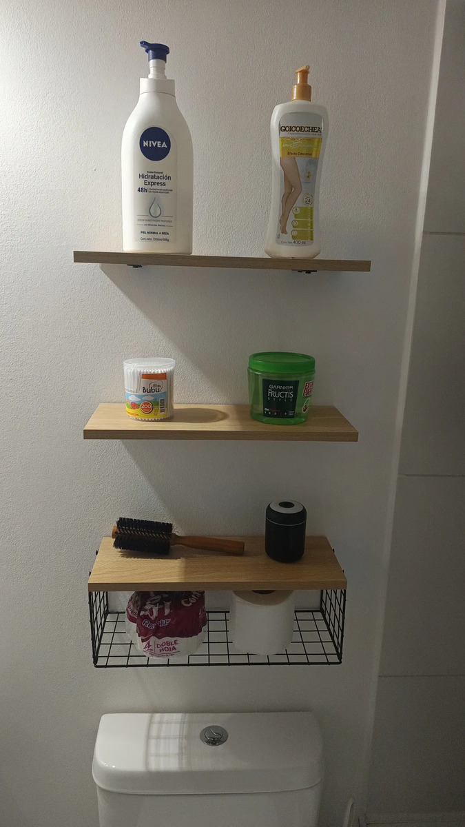 Foto real de Repisas Flotantes De Madera Modernas X3 Con Reja 100% Pino