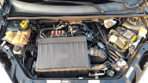 Ford Fiesta Sedan Sedan 1.6 Flex