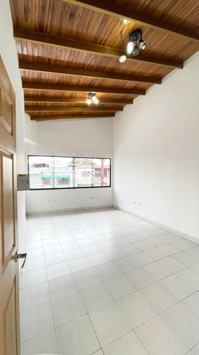 Mg Oficinas En Alquiler En Barrio Obrero