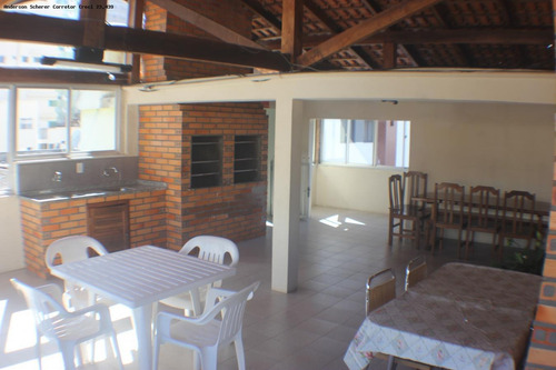 Apartamento Para Temporada Em Itapema, Meia Praia, 2 Dormitórios, 1 Banheiro, 1 Vaga - Pri102_1-1286377