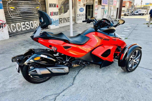Can Am Spyder Rs S 2014