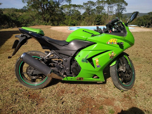 Imagem 3 de 8 de Kawasaki Ninja 250 R