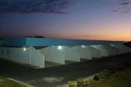 Imagen 2 de 11 de 141002 Se Vende Motel Operativo En Guigue - Carmen María González 0412.4359728