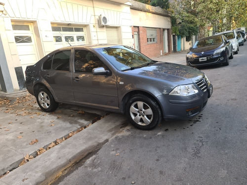 Imagen 2 de 8 de Volkswagen Bora 2.0 Trendline 115cv 2008
