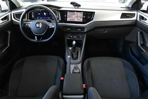 Imagen 13 de 15 de Volkswagen Polo 1.6 Msi Highline At