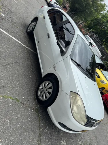 Renault Symbol 2 Confort Color Blanco Glacial