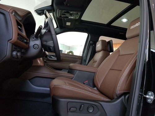 Chevrolet Suburban 2021 5.4 Premier Piel 4x4 At