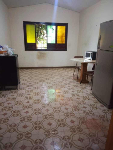 Casa-quinta Urb. Prebo Ii