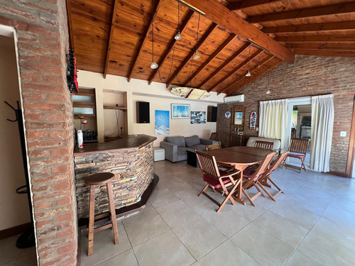 Casa En Venta Don Torcuato, Tigre