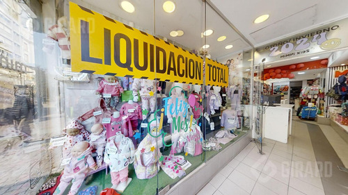 Local En Venta Con Espacio De Cochera, Zona Centro.