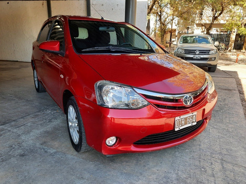 Imagen 9 de 12 de Toyota Etios Xls 1.5 M/t 2014