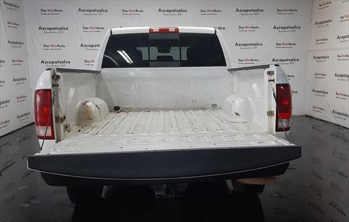 Imagen 5 de 15 de Ram 2500 Crew Cab Hd Slt Trabajo V8 At 4x4 2017