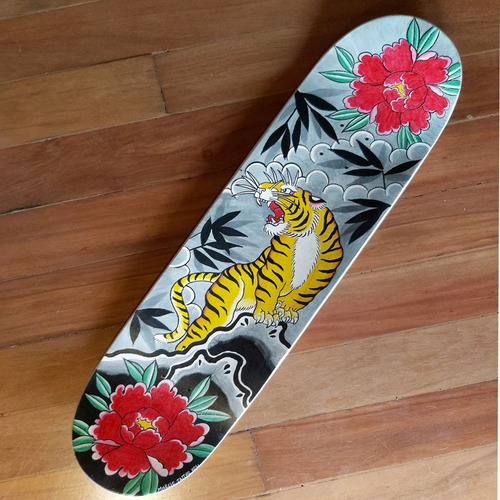 Shape Decorativo Pintado A Mão