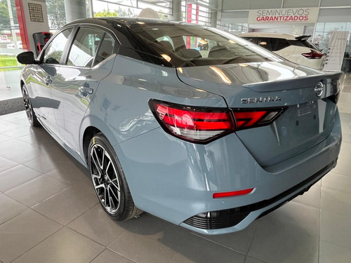 Nissan Sentra 2.0 Sr Platinum Bi-Tono Cvt