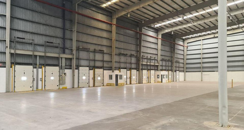 Imagen 1 de 4 de Panamericana Km 36 Y Constituyentes - Deposito Logistico En Alquiler