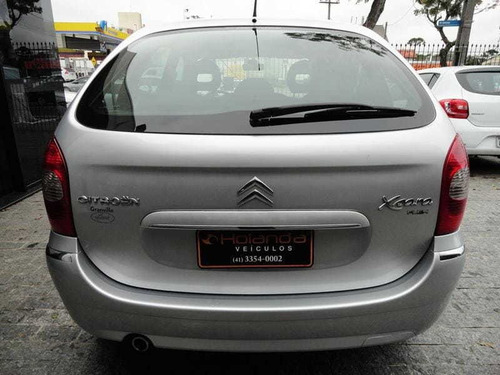 Imagem 4 de 12 de Citroen Xsara Picasso Exclusive 1.6 16v 4p