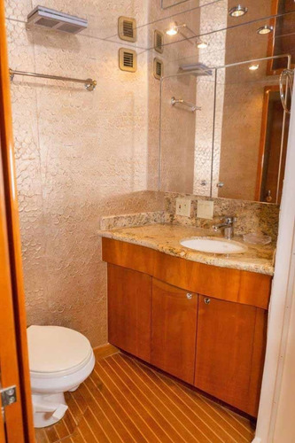 Imagen 10 de 12 de Yate Hatteras Convertible 65 Lv2151
