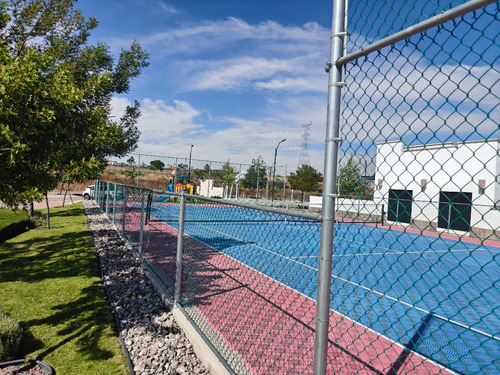 Terreno En Ciudad Maderas Corregidora, Qro.
