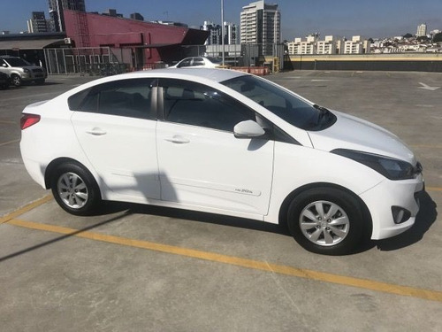Hyundai Hb20 2014 1.6 Comfort Flex 5p