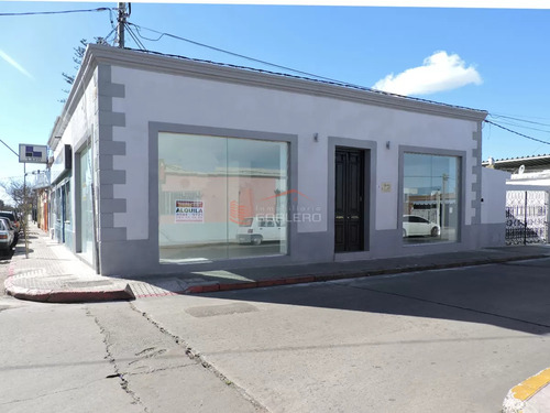 Local En Venta En Centro De Maldonado - Excelente Ubicación Comercial