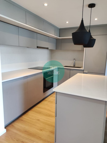 Venta Apartamento 3 Dormitorios Pasos A La Rambla. Ed. Alma Duc