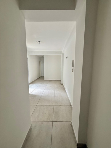 Departamento En Alquiler En Temperley, Lomas De Zamora, G.b.a. Zona Sur