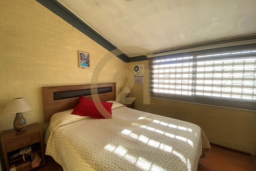 Casa En Villa Alameda.