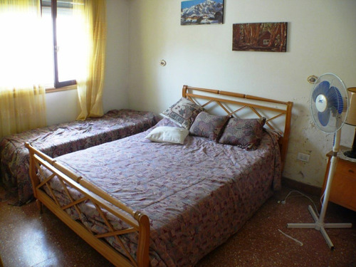 Imagen 8 de 16 de Ph Tipo Chalet 4 Ambientes. Sobre Av. C. Saavedra