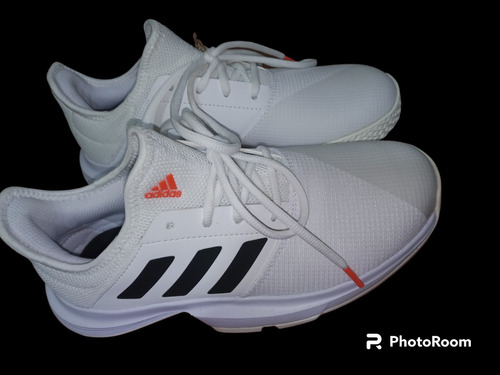 Zapatos adidas (blancos) 