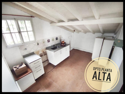 Imagen 9 de 12 de Casa 3 Ambientes + Departamento 2 Amb. Con Terraza Privada.
