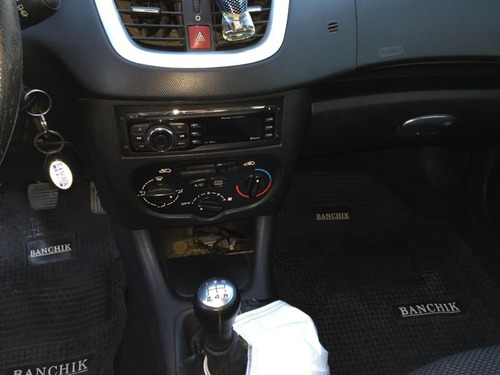 Peugeot 207 2012 1.4 Xs