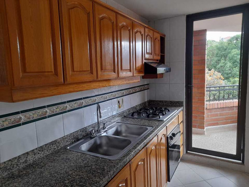 Venta Apartamento Medellín Conquistadores 187 M²