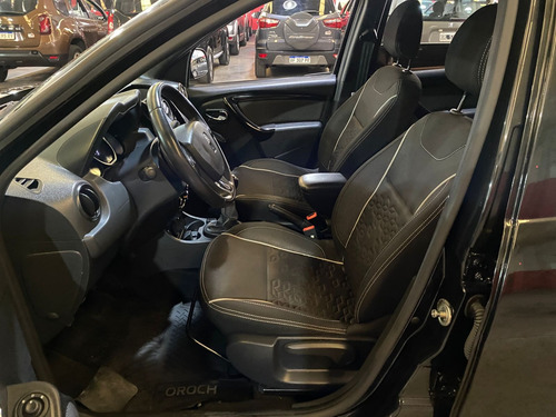 Renault Duster Oroch 2.0 Outsider Plus