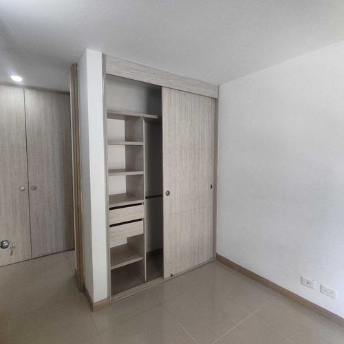 Imagen 13 de 14 de Apartamento En Venta Al Norte De Cali La Flora