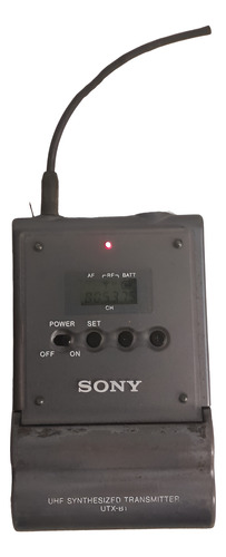 Sony Utx-b1 Uhf Synthesized Transmitter 805-375 Mhz (a44) (Usado)