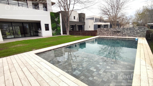 Casa Moderna En Venta 6 Ambientes A Estrenar En Fincas De Hudson Barrio Cerrado