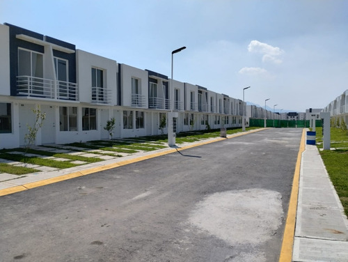 Nuevo Desarrollo Privado Con Acceso Controlado Y Casa Club Con Alberca En Tecamac ( Senderos Tecamac )