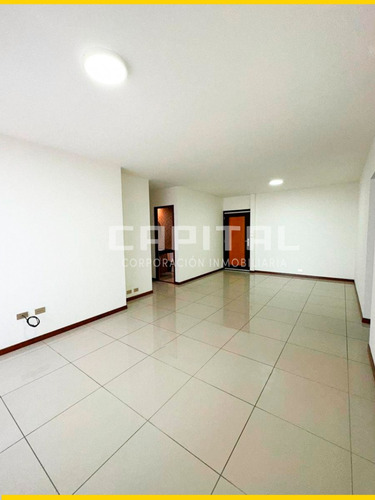 Departamento En Alquiler - Edificio Macororo 10