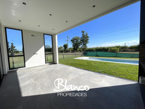 Casa En Venta En Haras Santa Maria, Escobar, G.b.a. Zona Norte