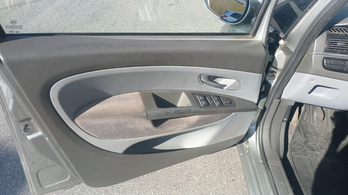 Fiat Linea 1.9 16v Flex 4p