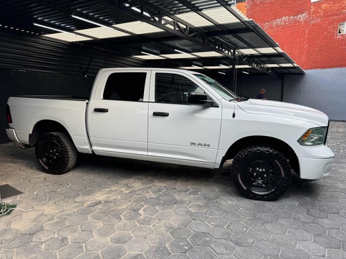 Dodge Ram 1500 Crew Cab Slt V8 4x4 2022
