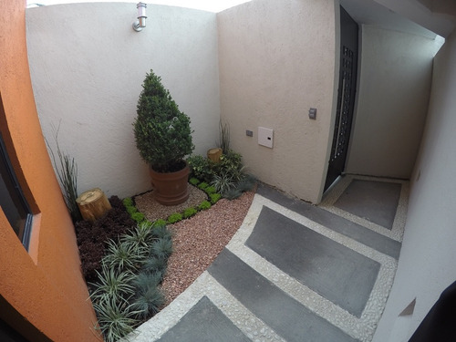Imagen 2 de 12 de Amplio Departamento - Excelentes Condiciones