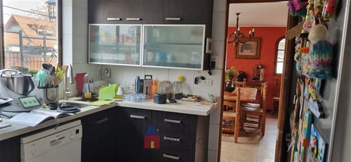 Imagen 12 de 29 de Casa En Venta De 6 Dorm. En Las Condes