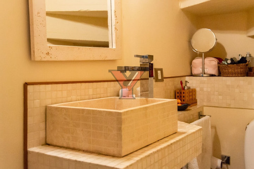 Imagen 9 de 29 de Casa En Venta 6 Ambientes - Barrio Tolosa .