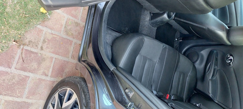 Imagen 14 de 18 de Nissan Versa Exclusive 1,6 At - Modelo 2019