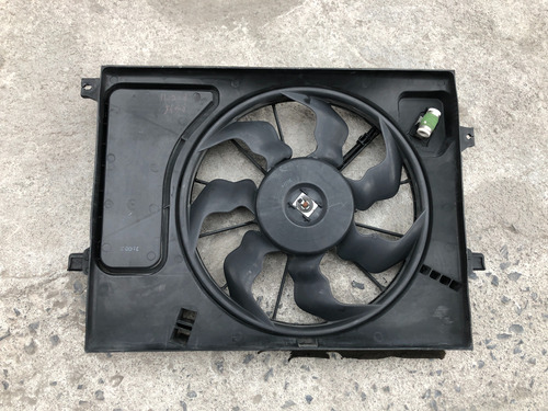 Motoventilador Original De Kia Soul Del 2014 Al 2019 2.0 L